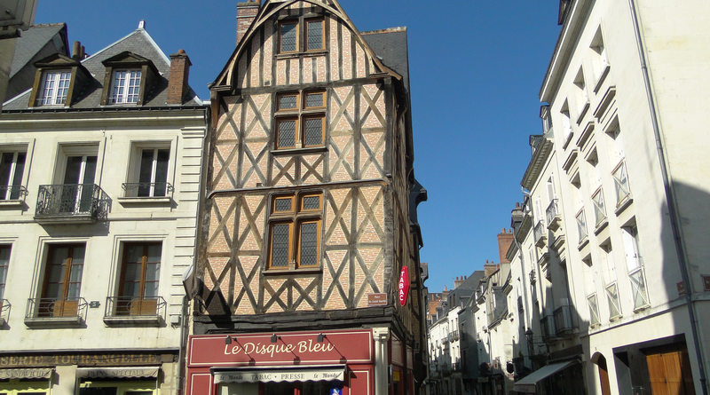 Tours Francia