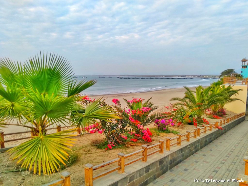 Malecón en Pto. Malabrigo