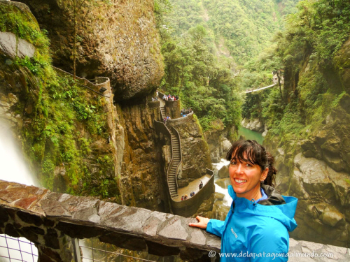 El Pailón del Diablo, Ecuador