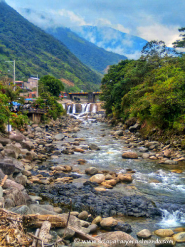 El Pailón del Diablo, Ecuador