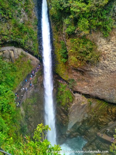 El Pailón del Diablo, Ecuador