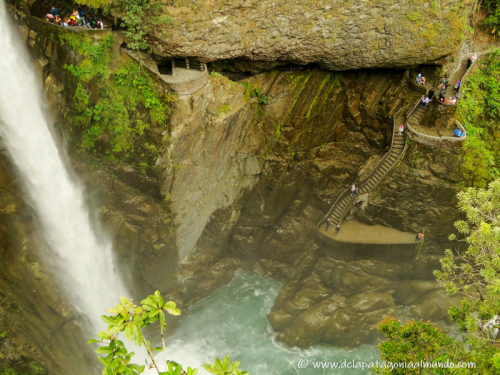 El Pailón del Diablo, Ecuador