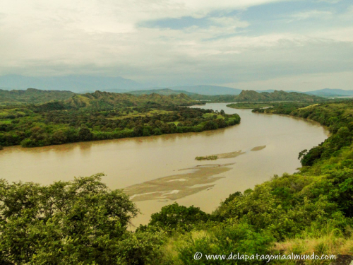 Río Putumayo. Por las rutas de Colombia