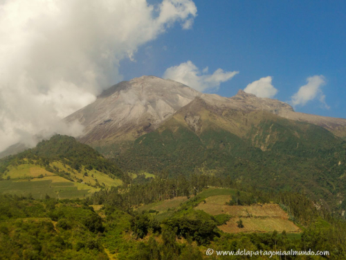 Volcán Tungurahua (5023m), Ecuador